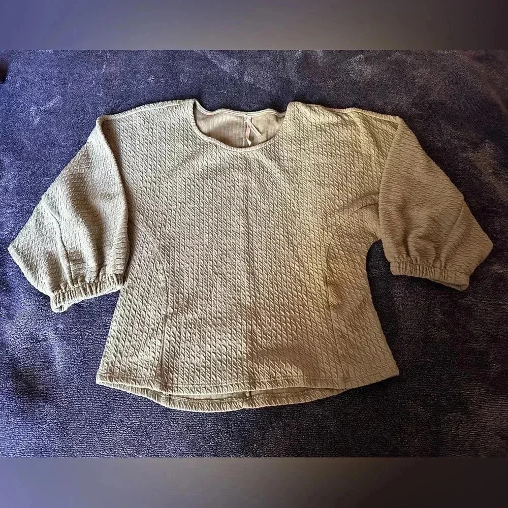Anthropologie Sage Green Oversized Blouse Arya Textured Top size XS